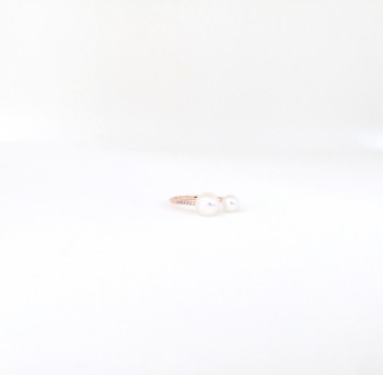 Pearl diamond cuff ring