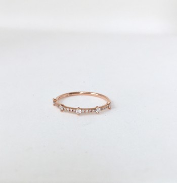 14k gold stationed diamond stack ring